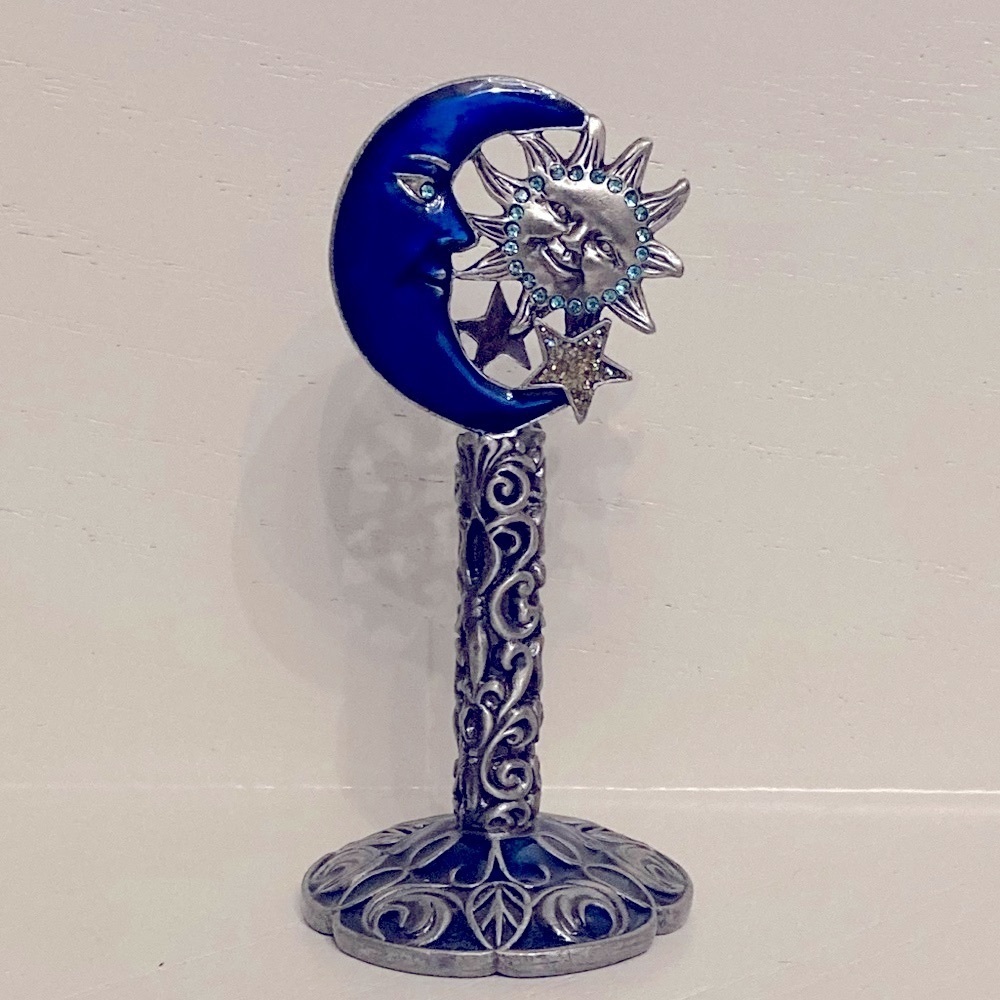 Sun & Moon Ring Holder